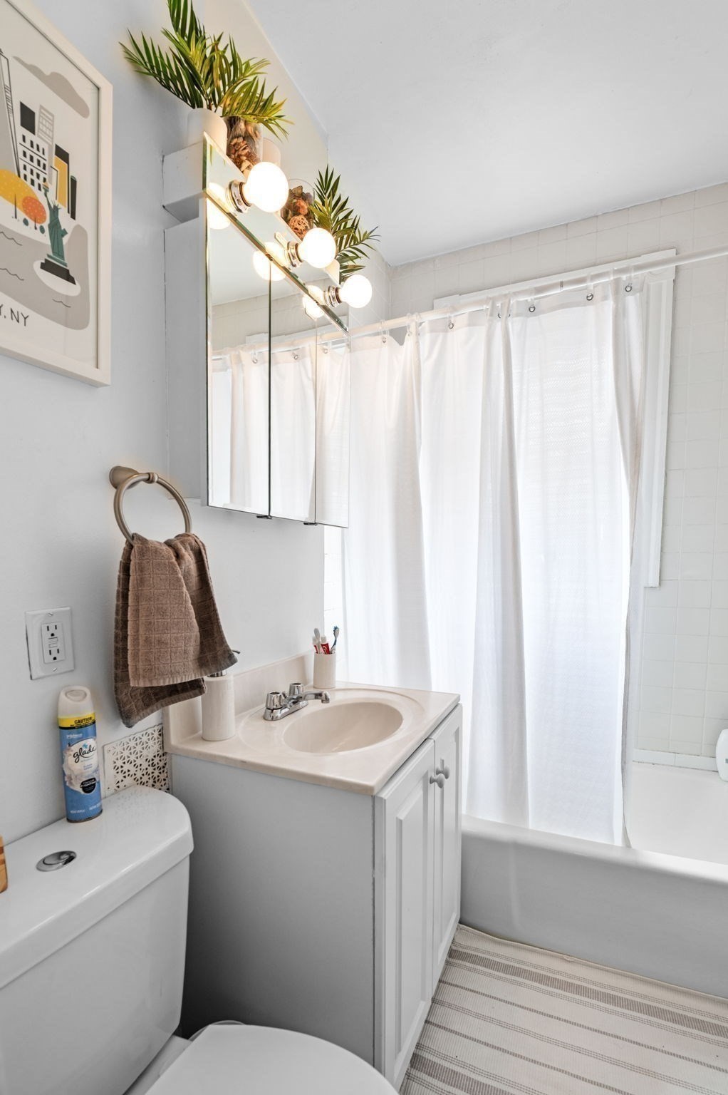 56 Selkirk Rd, Boston College, Boston, MA 02135 - Image 13