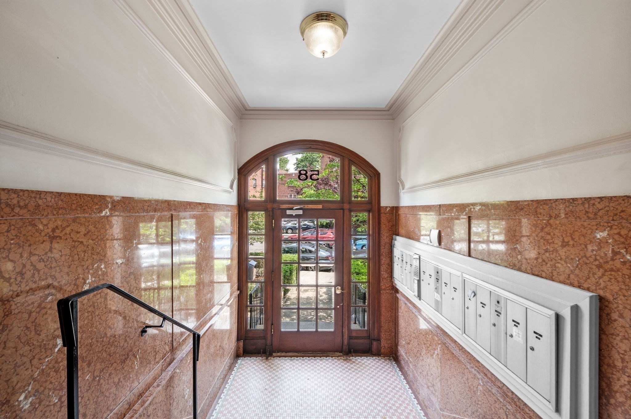 56 Selkirk Rd, Boston College, Boston, MA 02135 - Image 7