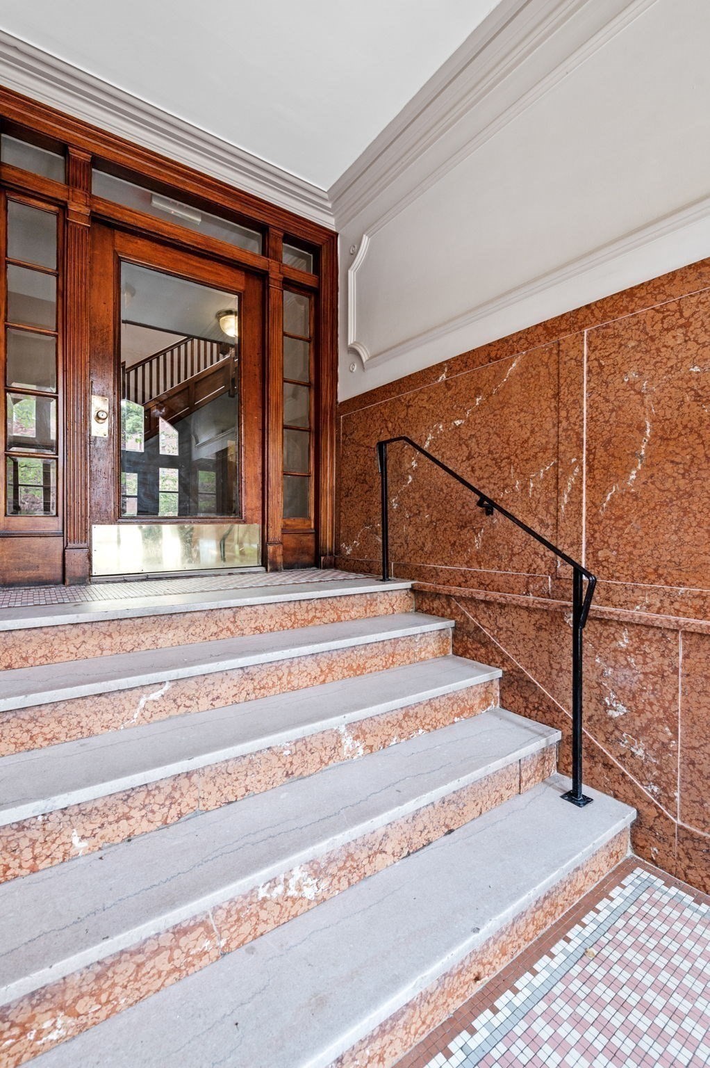 56 Selkirk Rd, Boston College, Boston, MA 02135 - Image 9