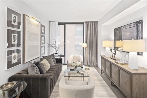 55 LaGrange St, Apt 1006