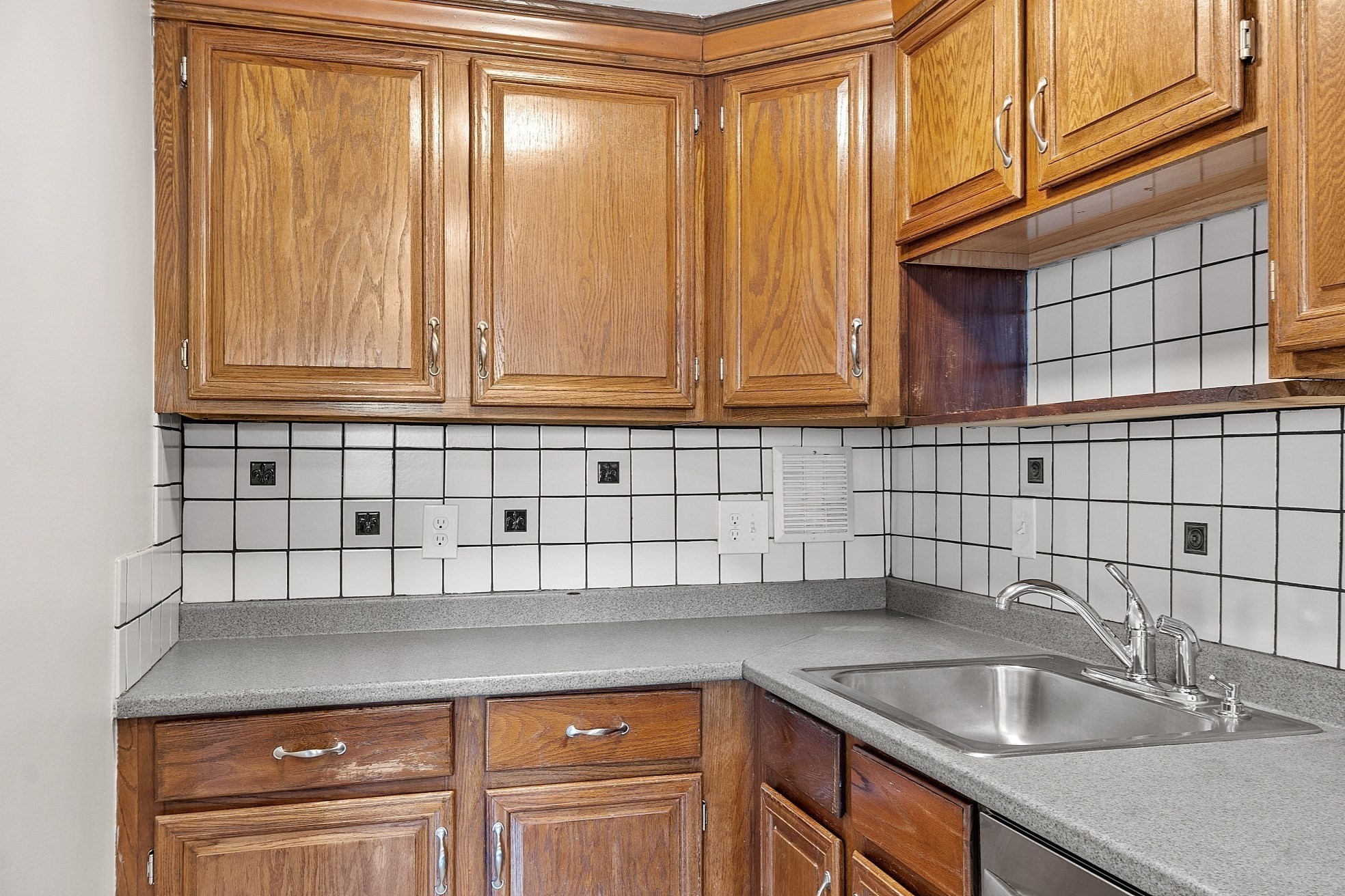 200 Market Street Unit 619, Lowell, MA 01852 - Image 9