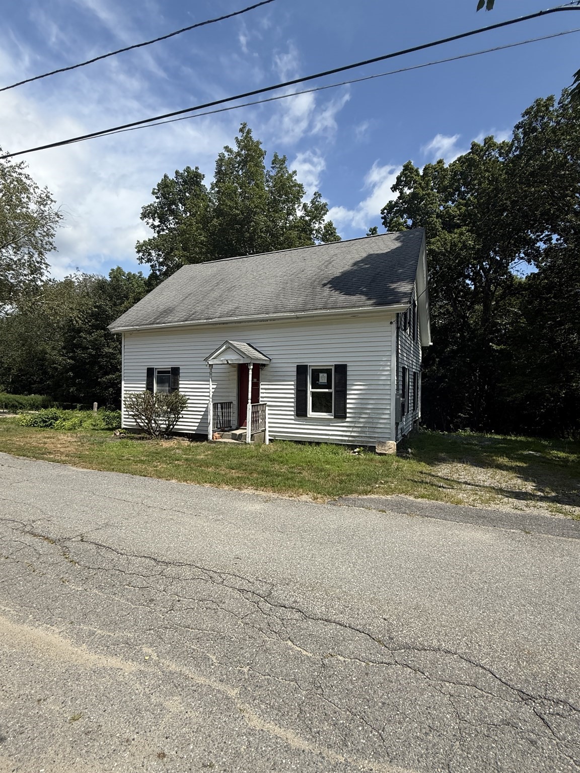 303 Ponakin Rd, Lancaster, MA 01523 - Image 2