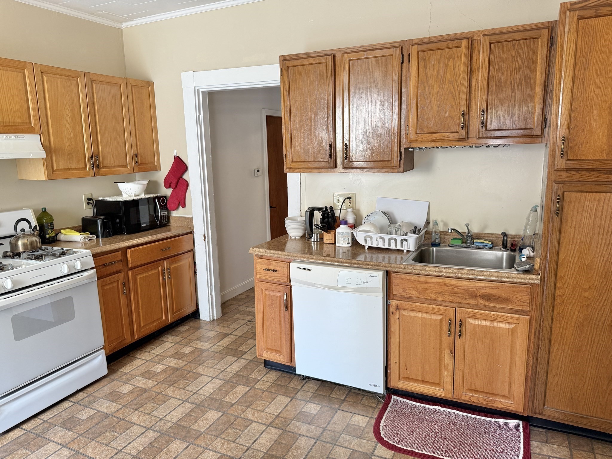 23 Orient St, Malden, MA 02148 - Image 14