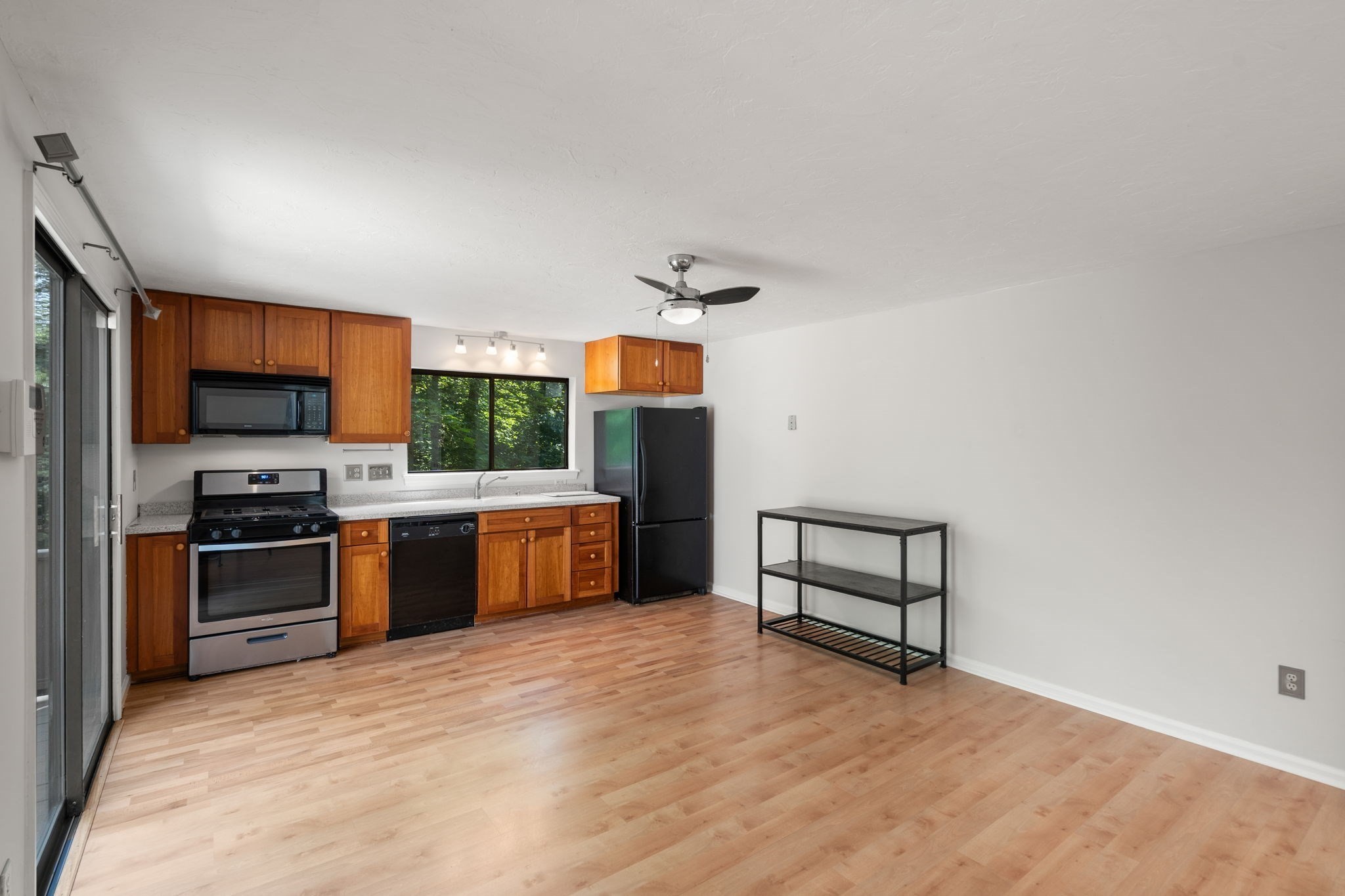 19 Treetop Park Unit 19, Westborough, MA 01581 - Image 5