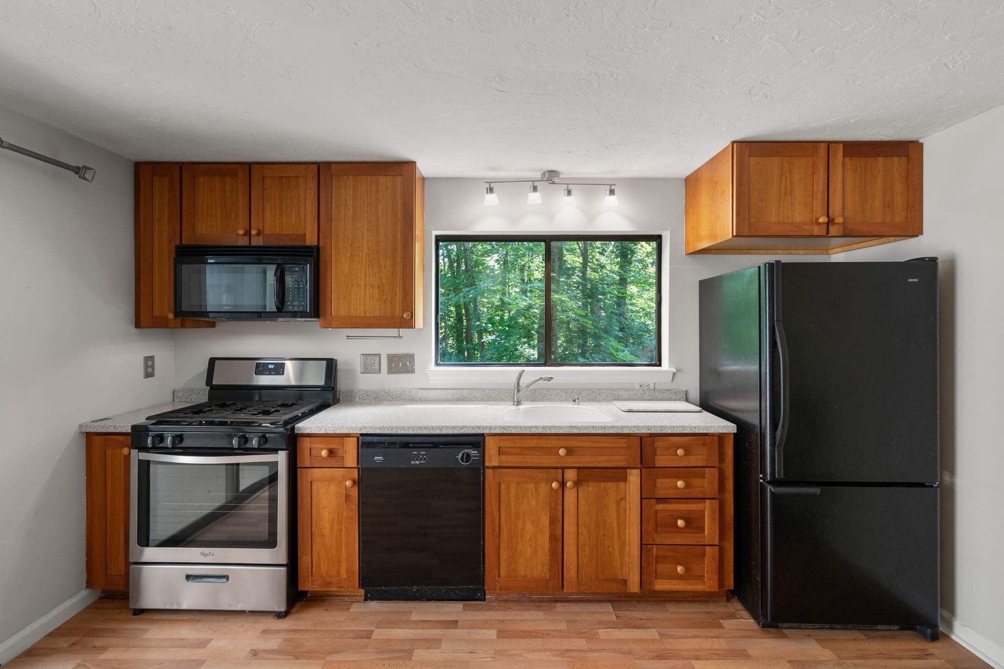 19 Treetop Park Unit 19, Westborough, MA 01581 - Image 6