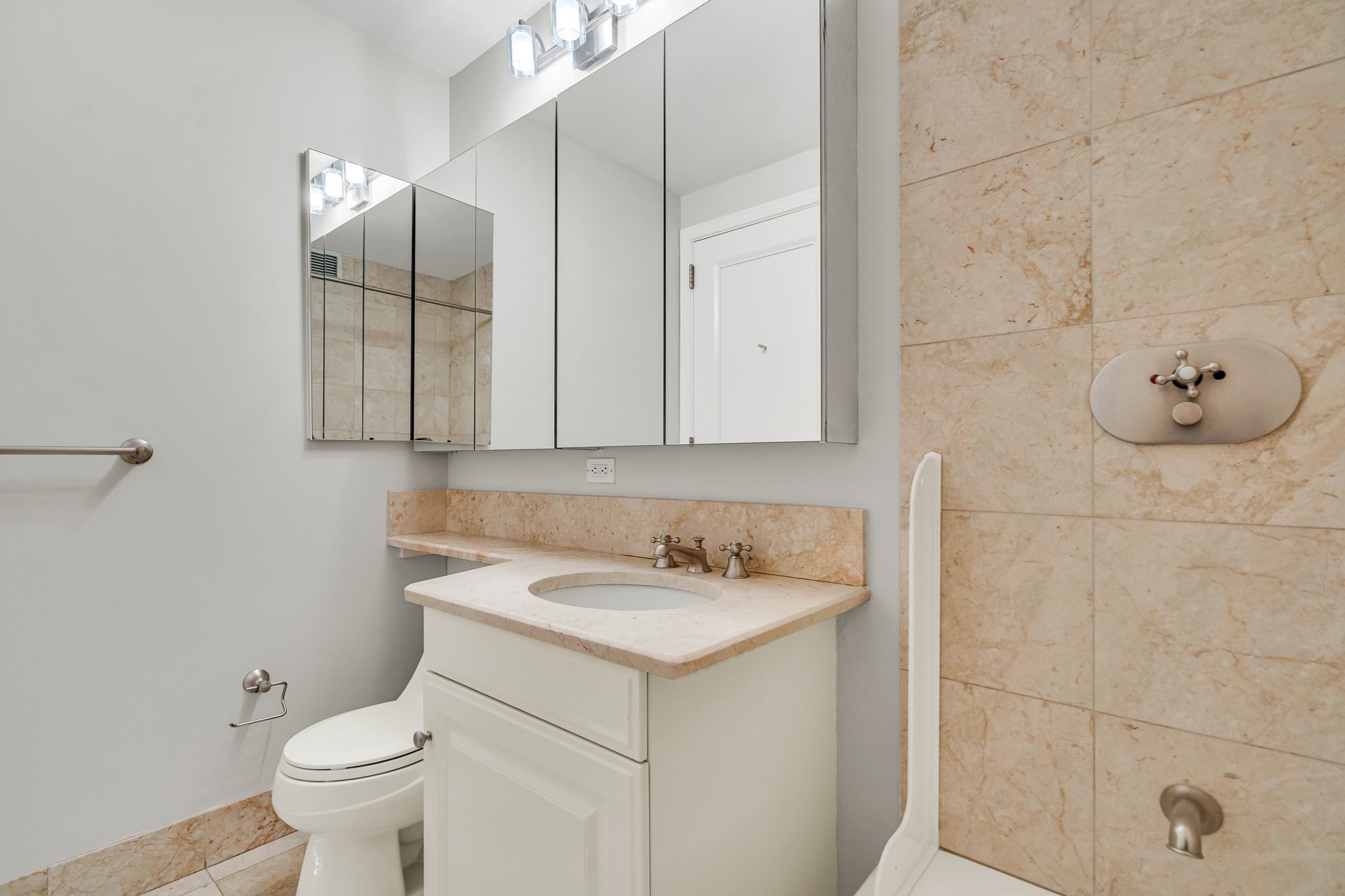 2 Avery Street Unit 27G, Downtown, Boston, MA 02111 - Image 13