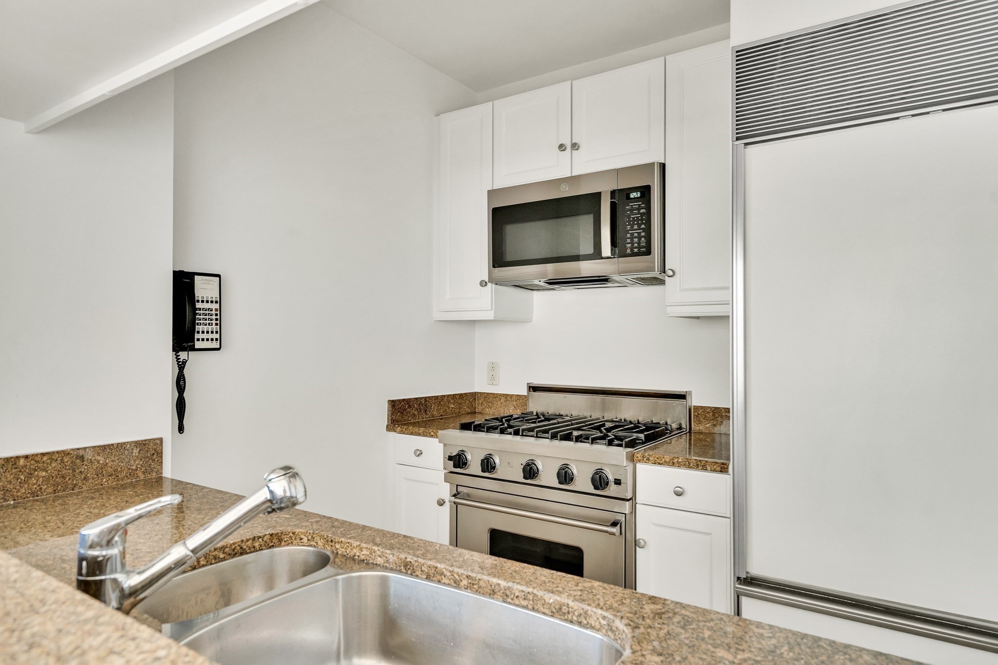 2 Avery Street Unit 27G, Downtown, Boston, MA 02111 - Image 16