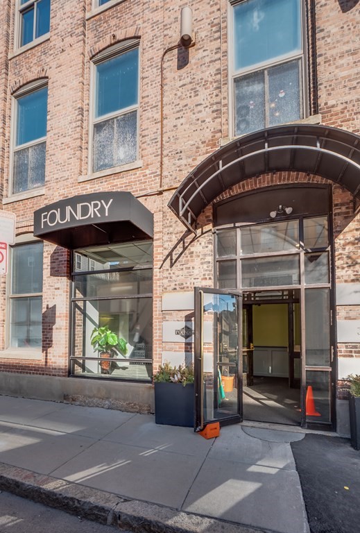 314 West 2nd Street Unit C-2, South Boston, Boston, MA 02127 - Image 17