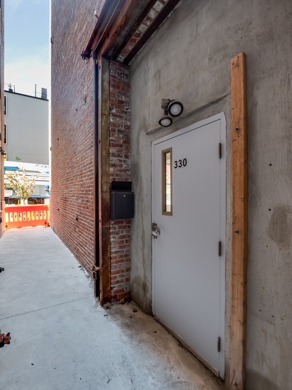 330 West 2nd St Unit 4, South Boston, Boston, MA 02127 - Image 14