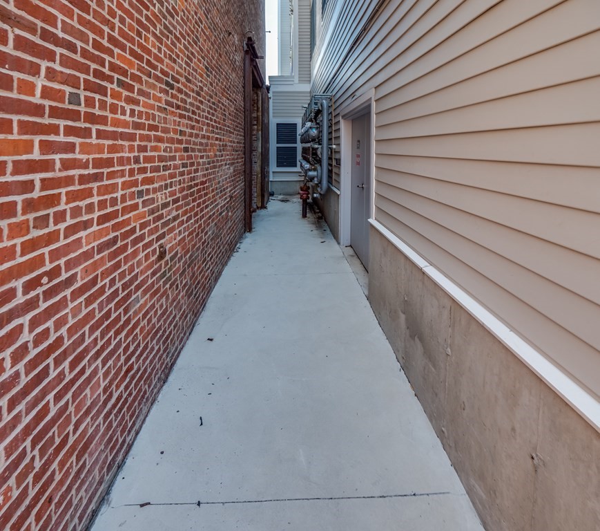 330 West 2nd St Unit 4, South Boston, Boston, MA 02127 - Image 26