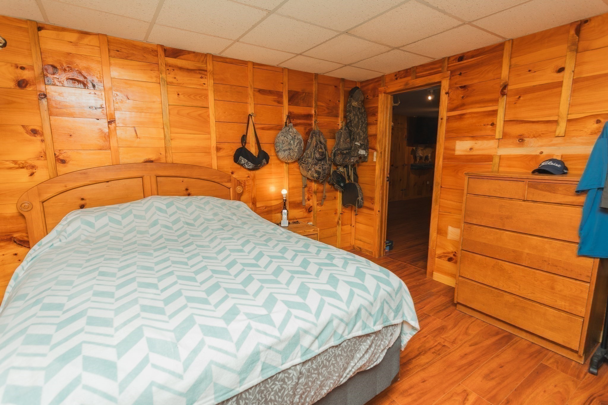 hawley - #73418437