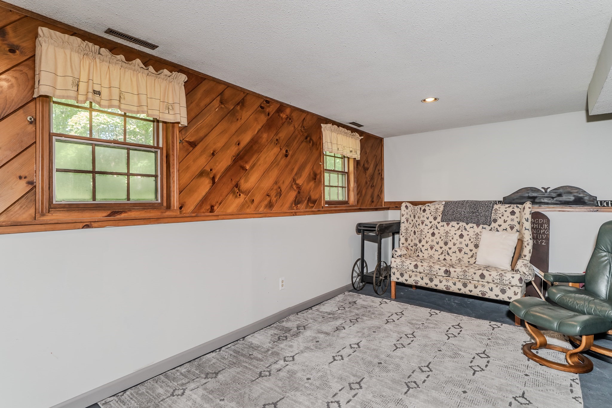 pelham - #73418448