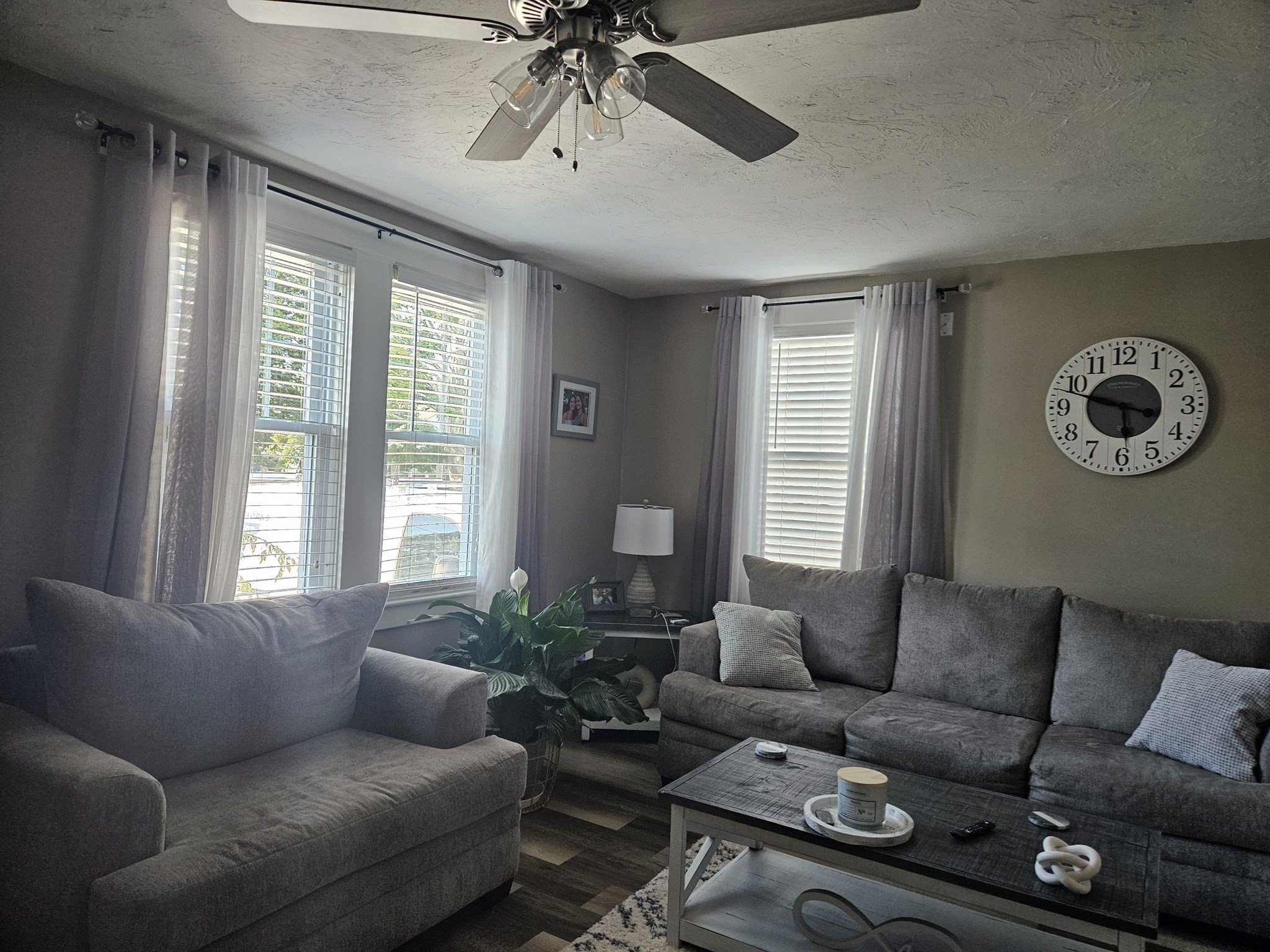 new-bedford - #73418462