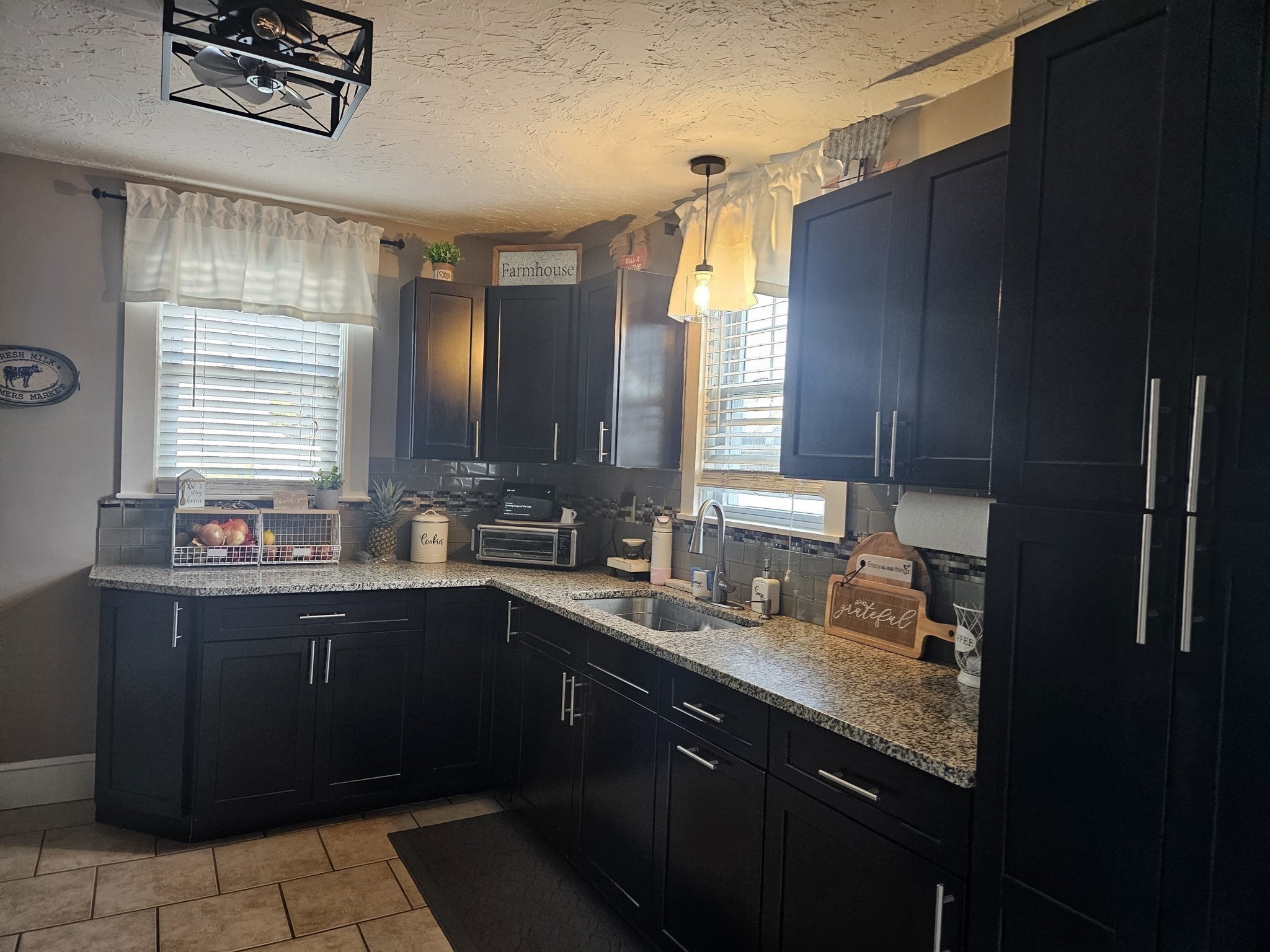 new-bedford - #73418462