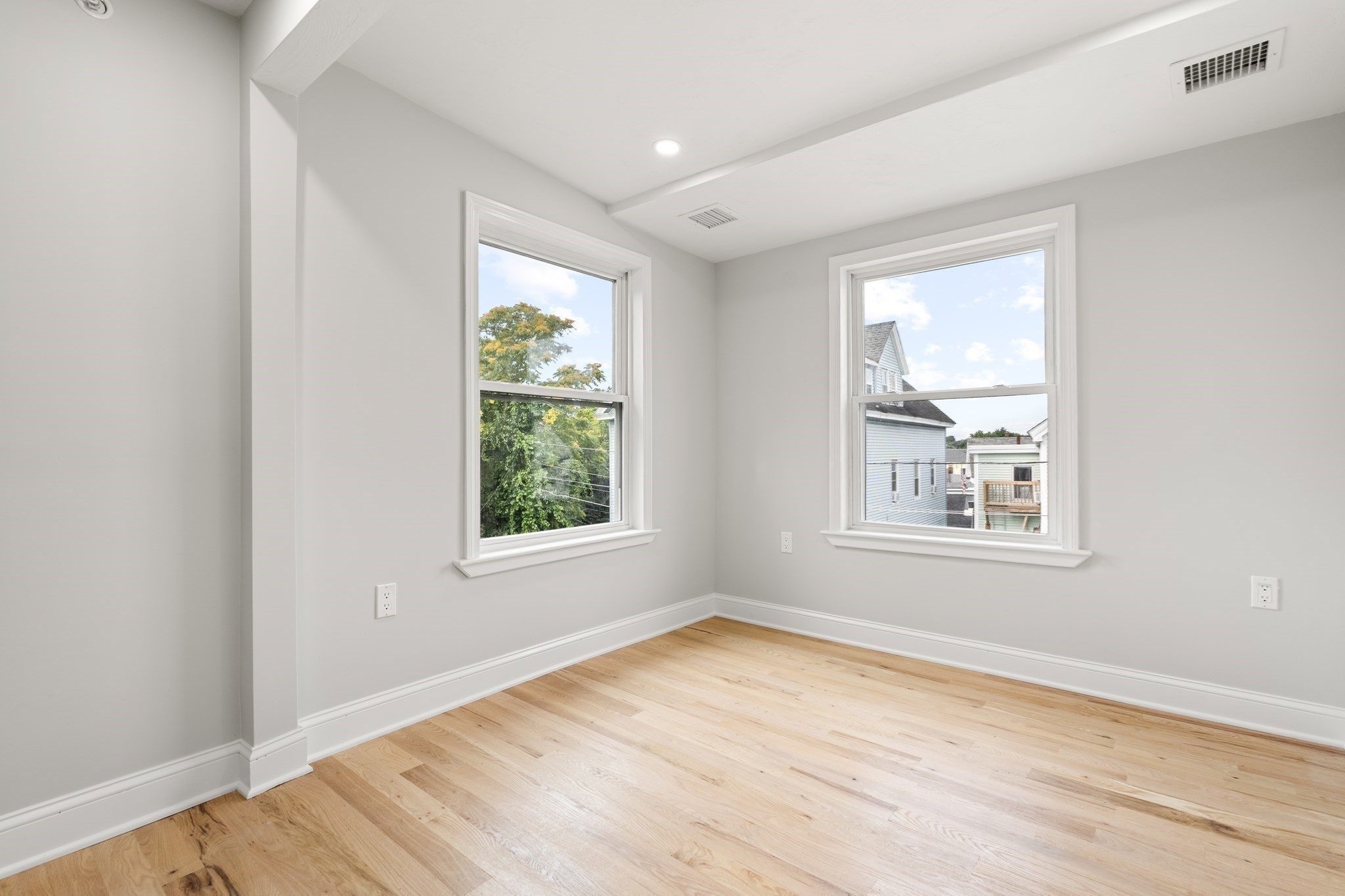 lowell - #73418507