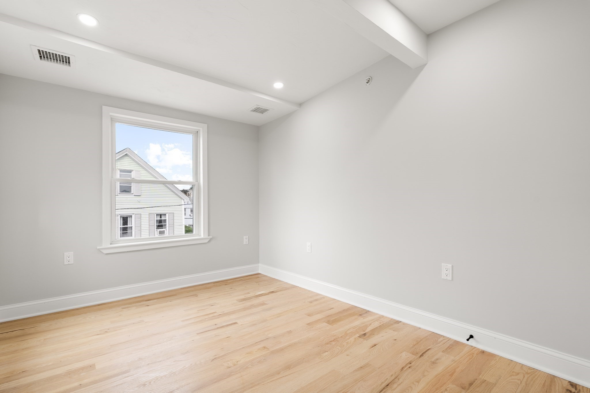 lowell - #73418507