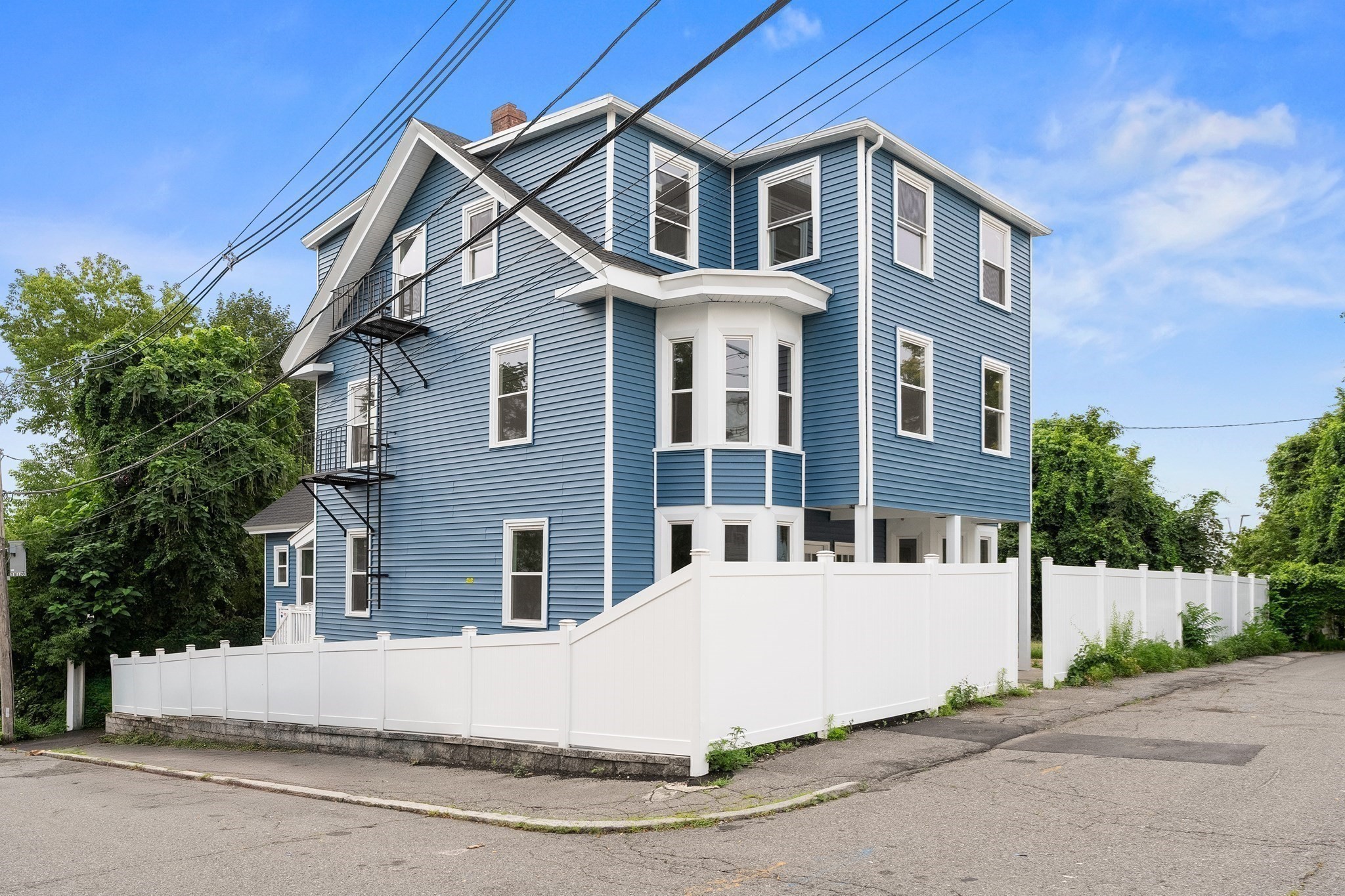 lowell - #73418507