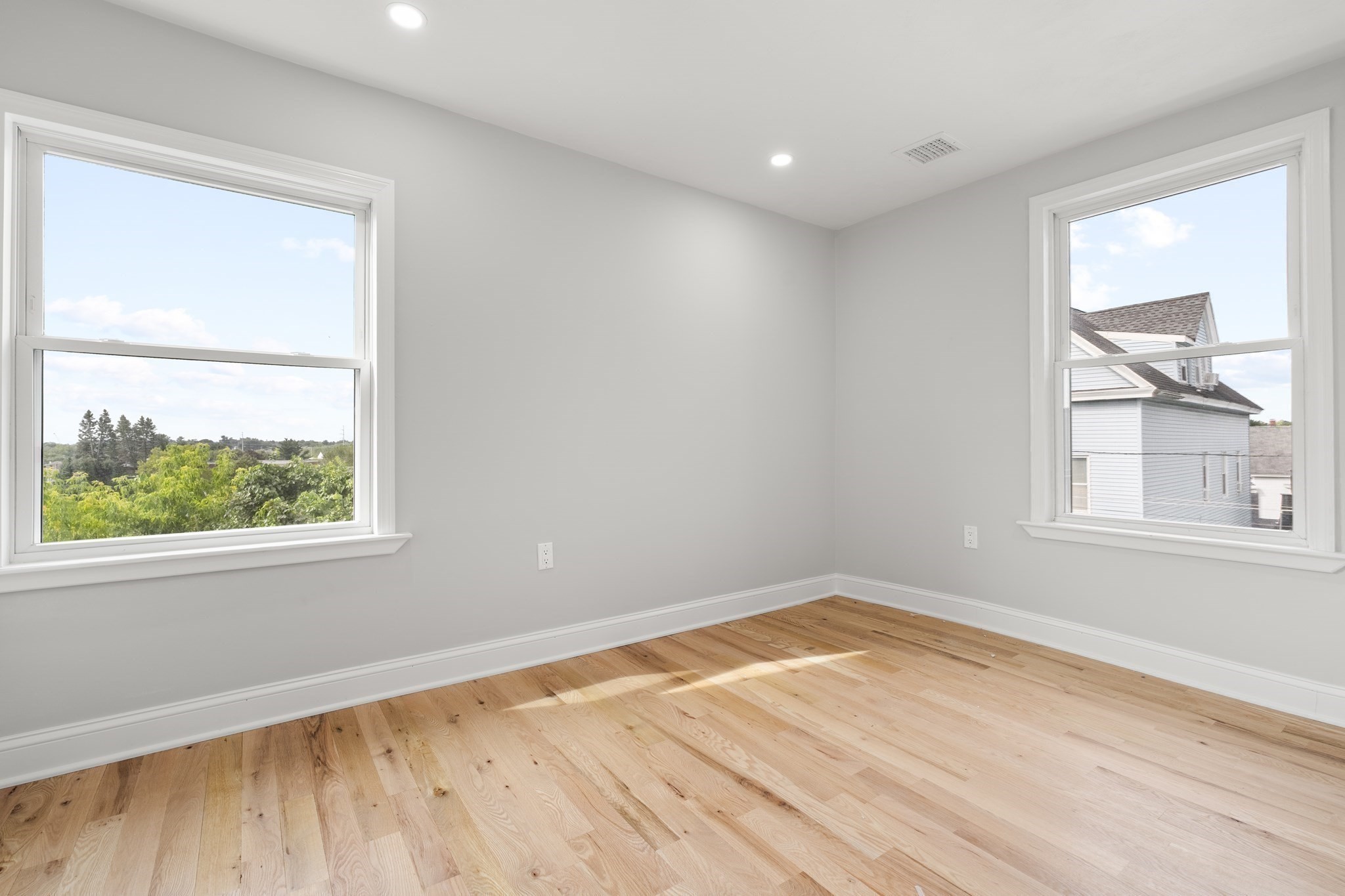 lowell - #73418507