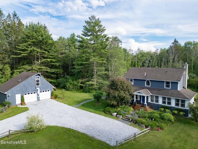 1 Old Tree Farm Road, Stockbridge, MA 01262