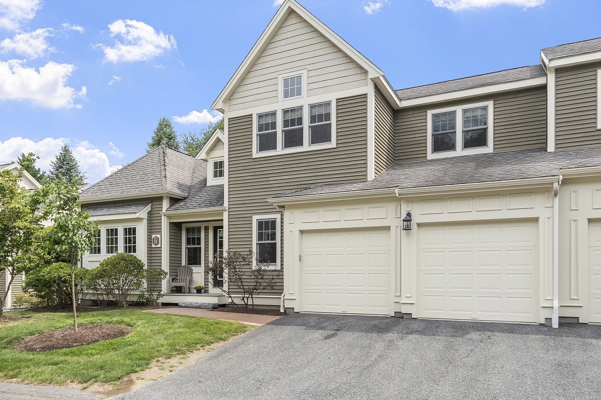 11 Cole Dr Unit 11, Hopkinton, MA 01748