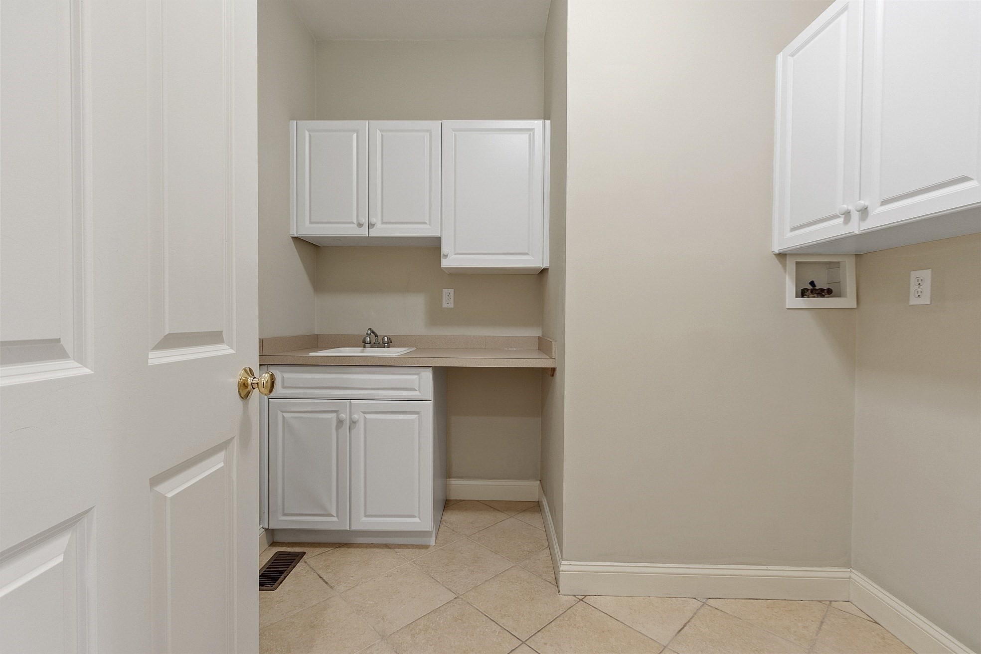 11 Cole Dr Unit 11, Hopkinton, MA 01748 - Image 24