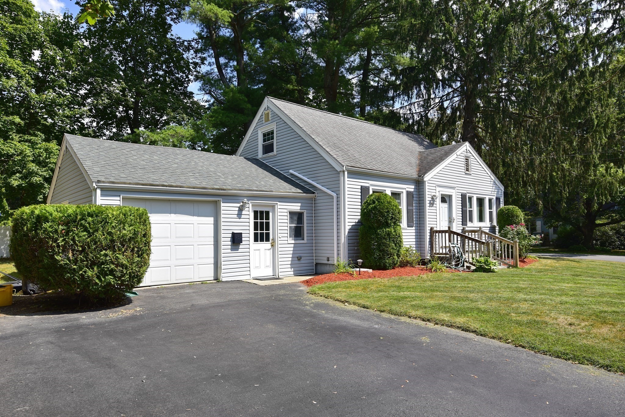 28 Norfolk Place, Sharon, MA 02067 - Image 2