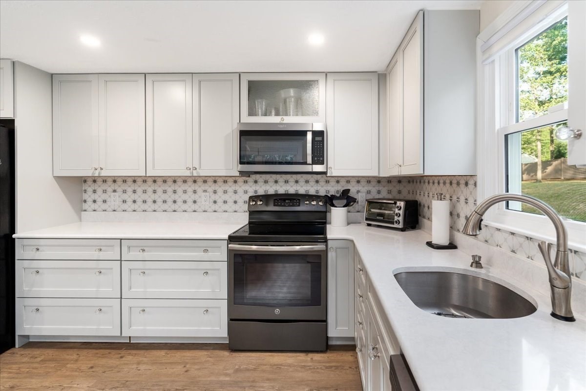 litchfield - #73418657