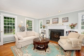 117 Perkins Row, Topsfield, MA 01983 - Image 5