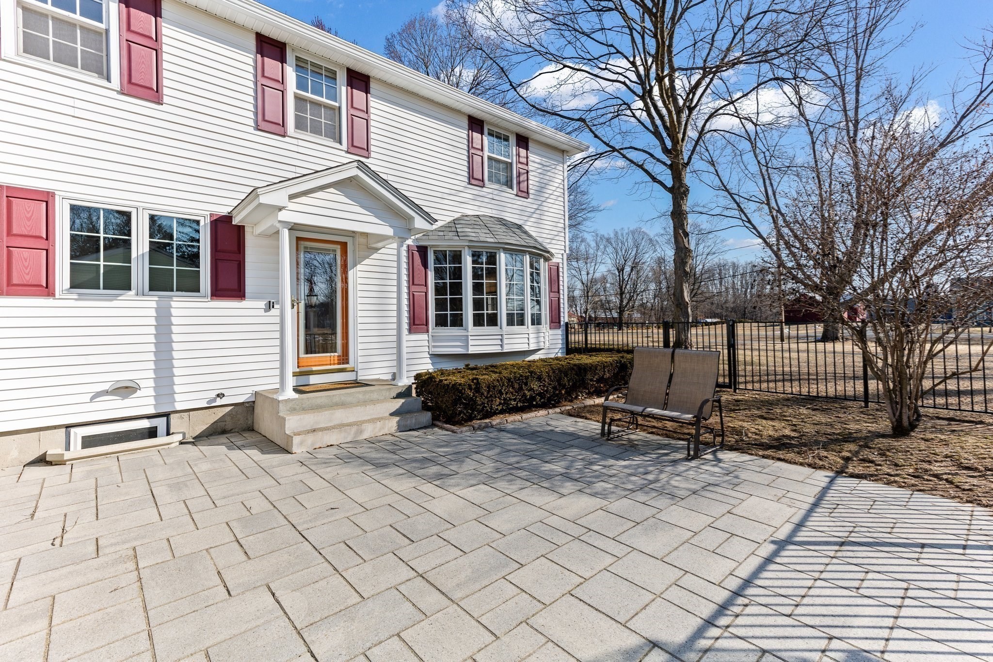 11 West St, Hadley, MA 01035 - Image 2