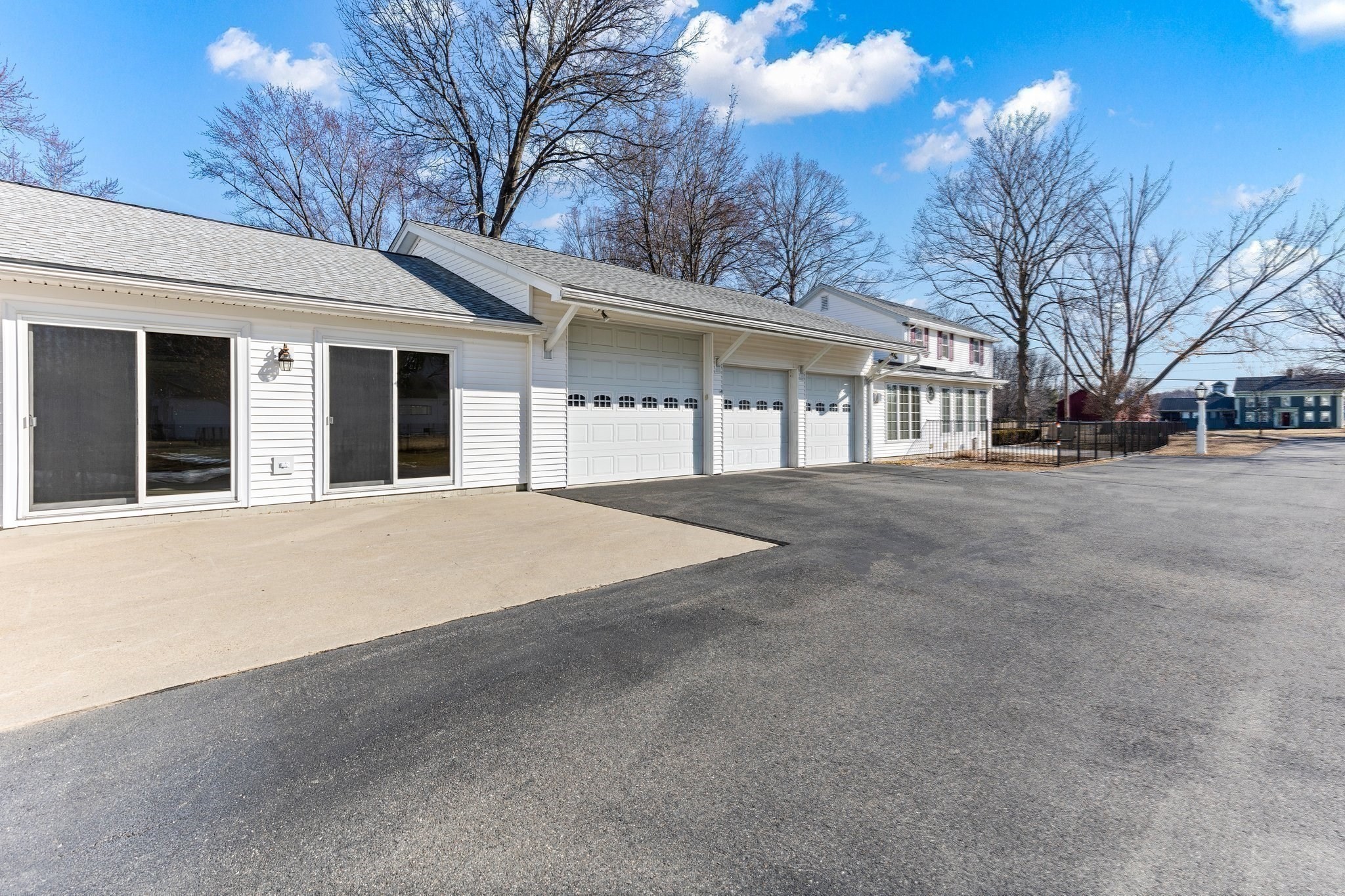 11 West St, Hadley, MA 01035 - Image 3