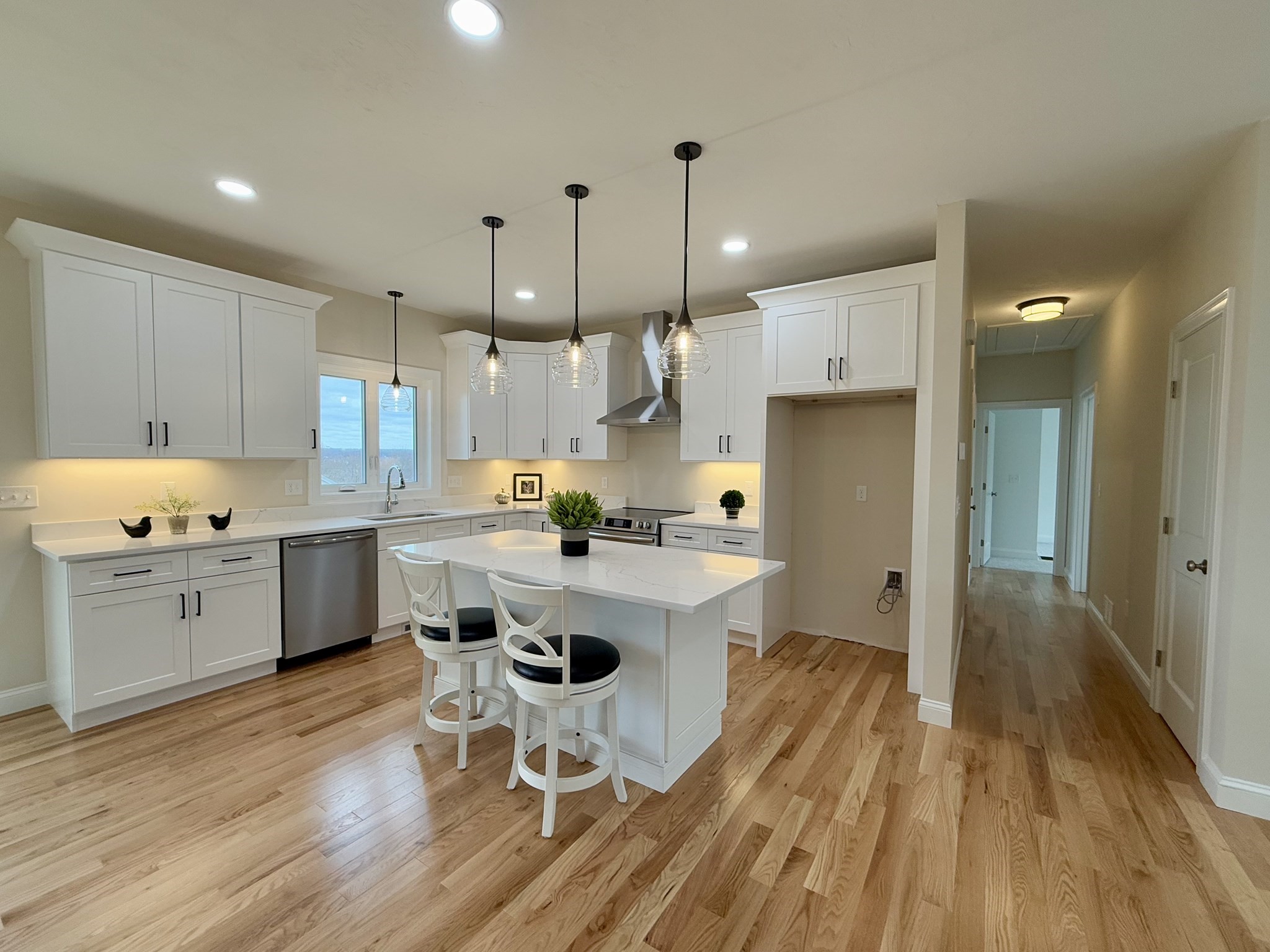 70 Oswego Street, Bellingham, MA 02019 - Image 8