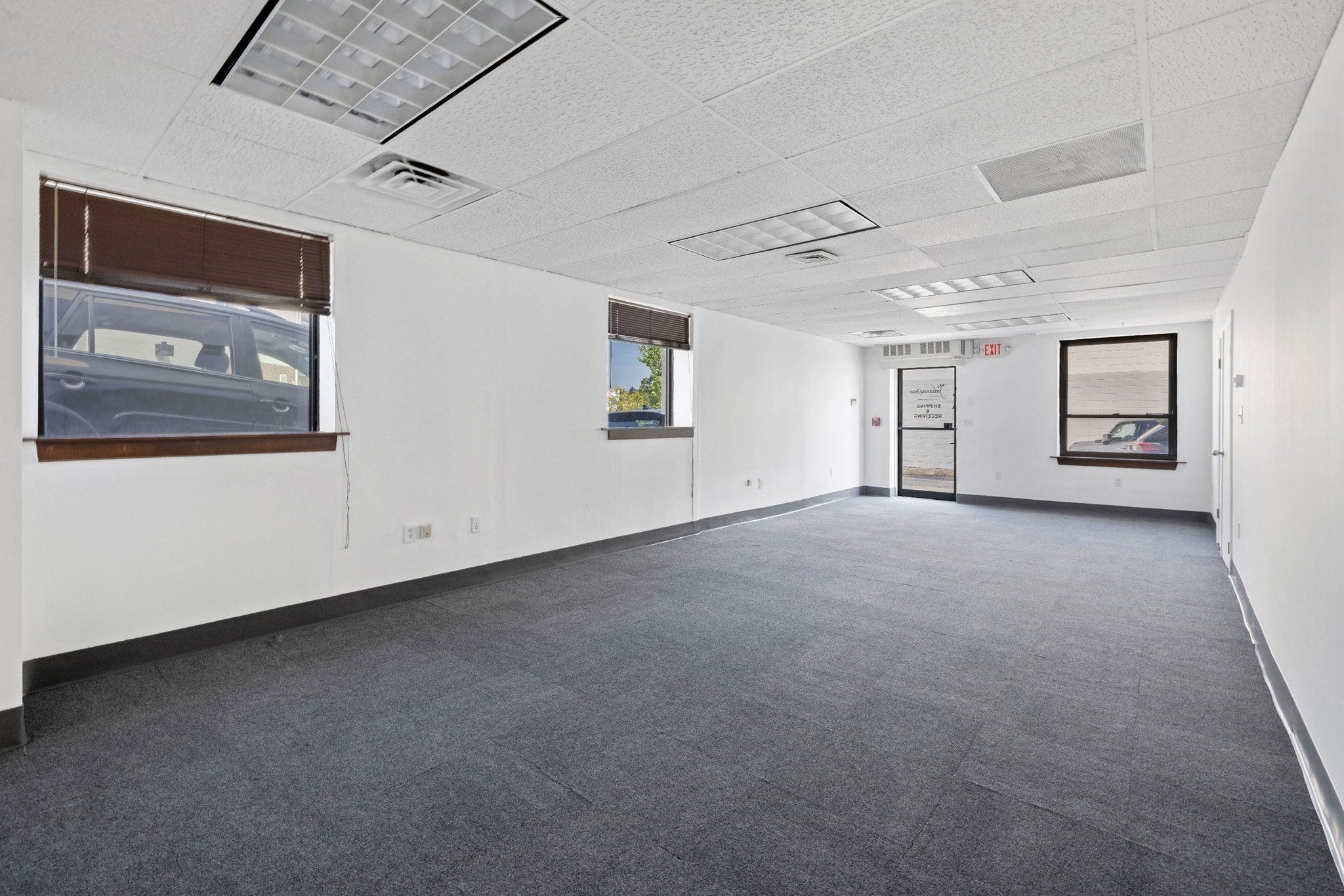 113 Terrace Hall Ave Unit 1, Burlington, MA 01803 - Image 3