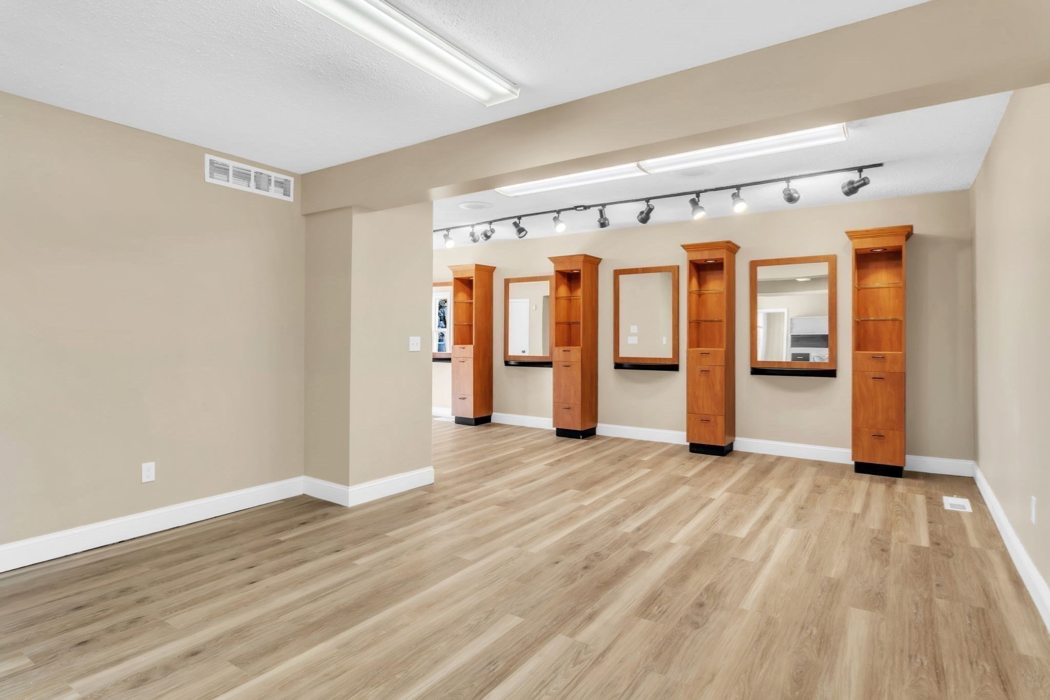 2166 Main St, Palmer, MA 01080 - Image 17