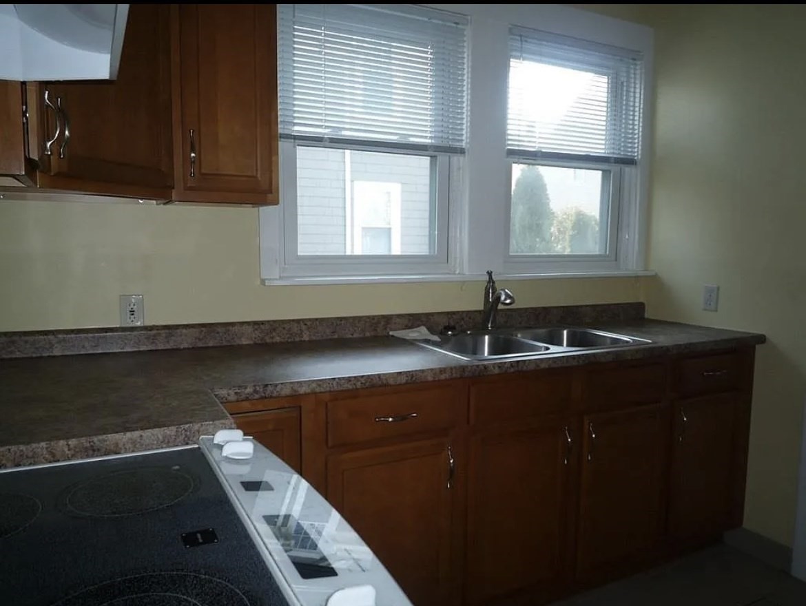 884 Robeson St, Fall River, MA 02720 - Image 16