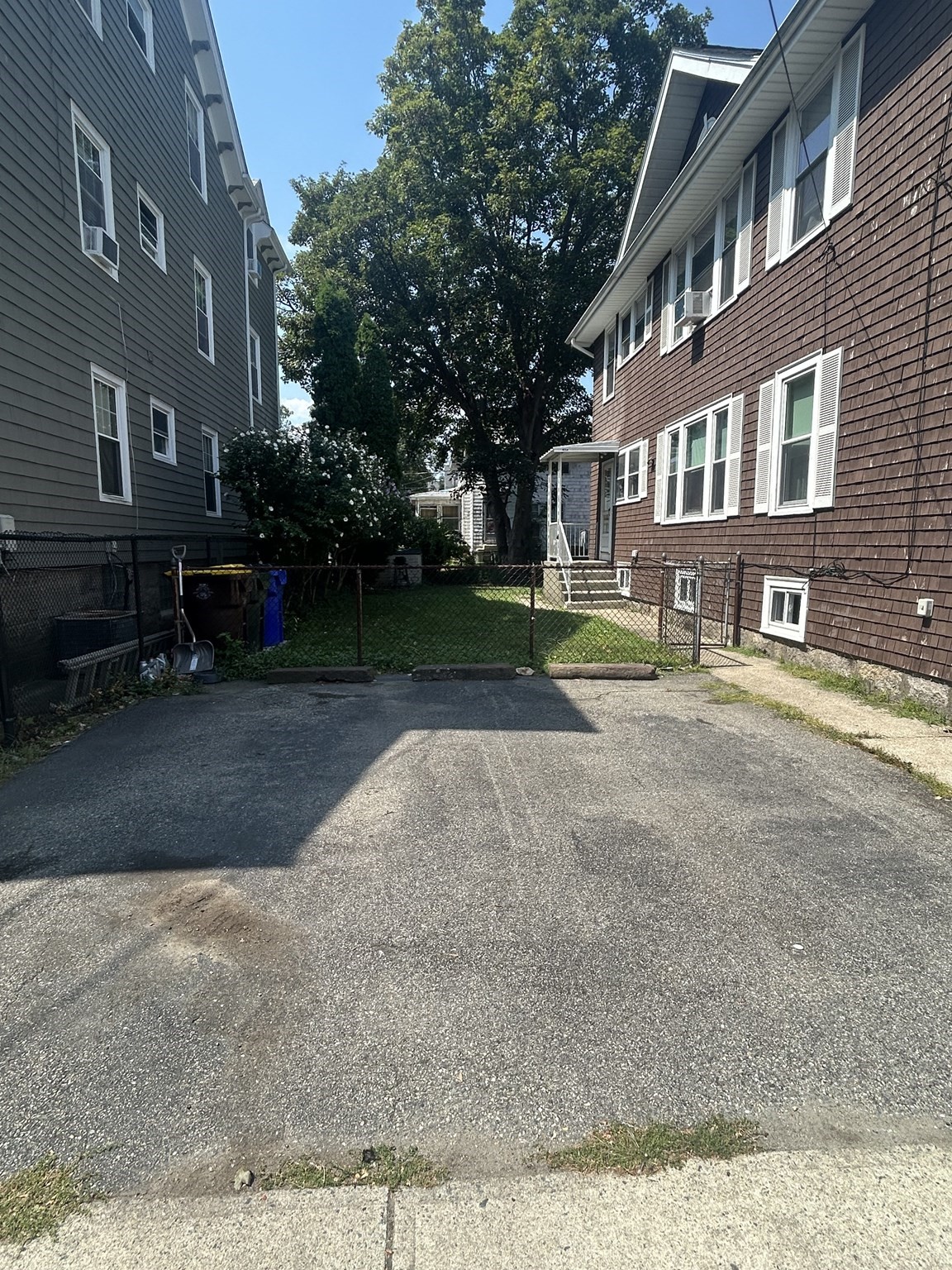 884 Robeson St, Fall River, MA 02720 - Image 4