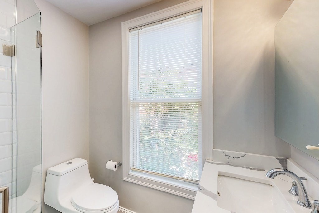 31 Alaska St, Roxbury, Boston, MA 02119 - Image 16