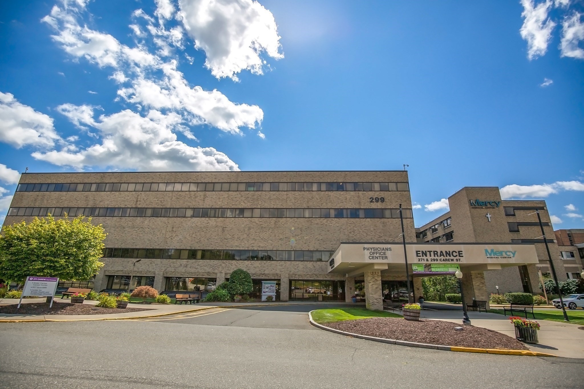 299 Carew St Unit 400, Springfield, MA 01104 - Image 1