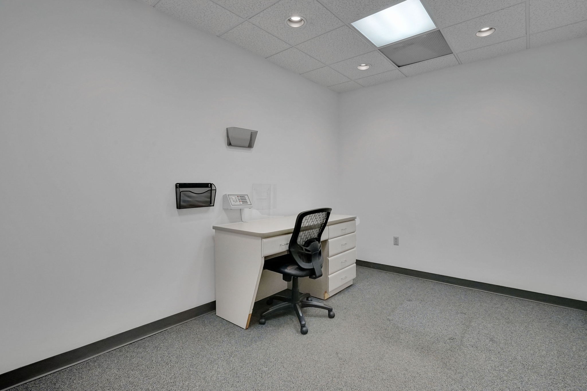 299 Carew St Unit 400, Springfield, MA 01104 - Image 23