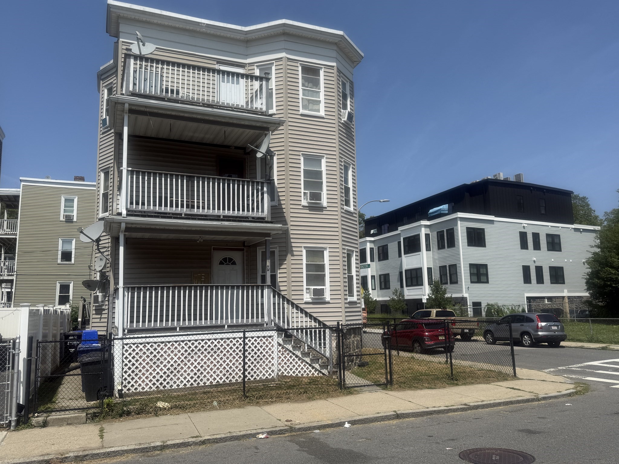 29 Torrey St, Dorchester, Boston, MA 02124