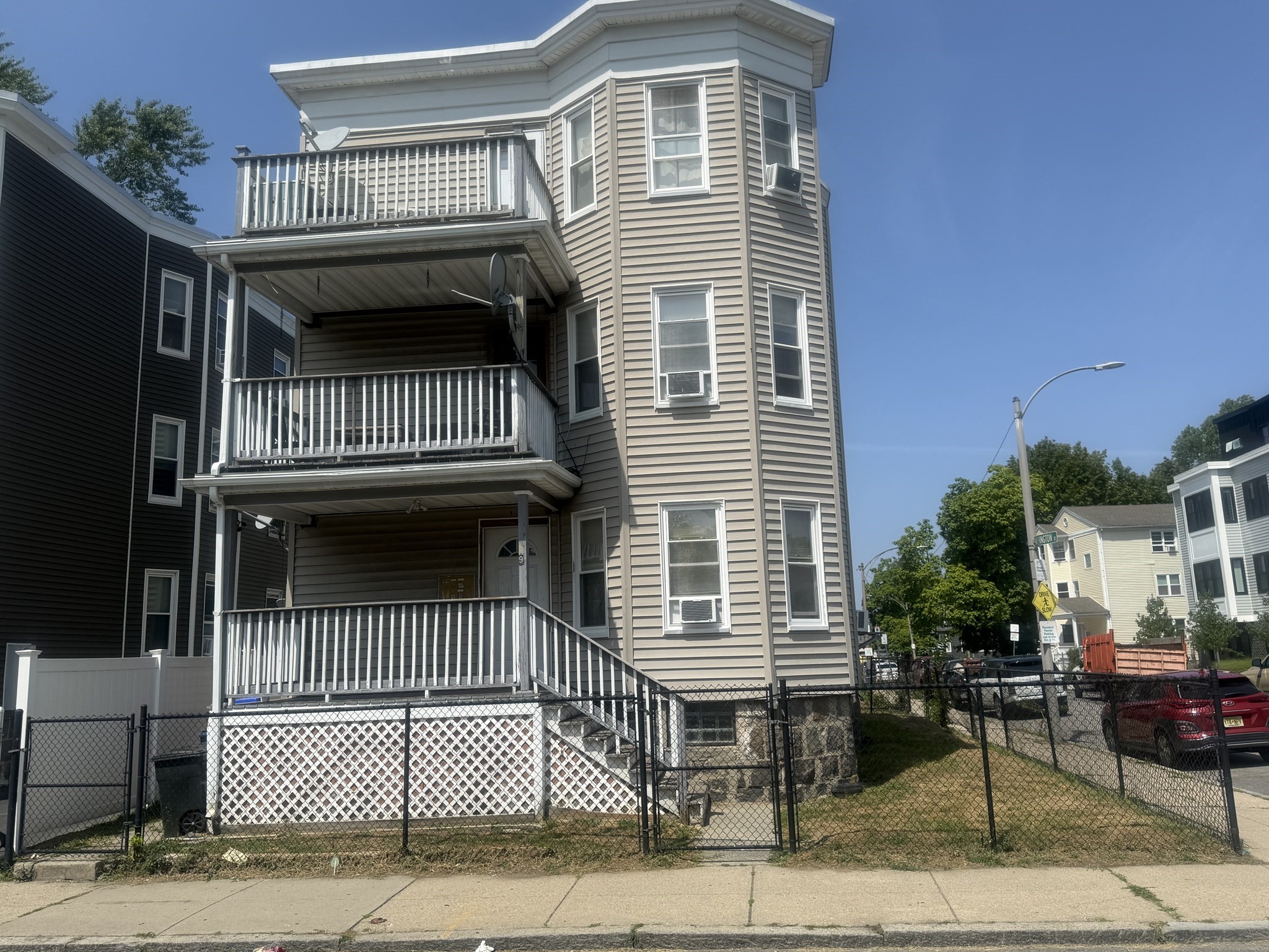29 Torrey St, Dorchester, Boston, MA 02124 - Image 3