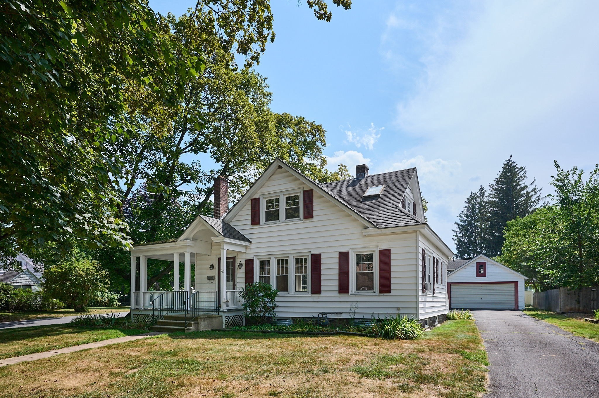 28 Wildwood Avenue, Greenfield, MA 01301