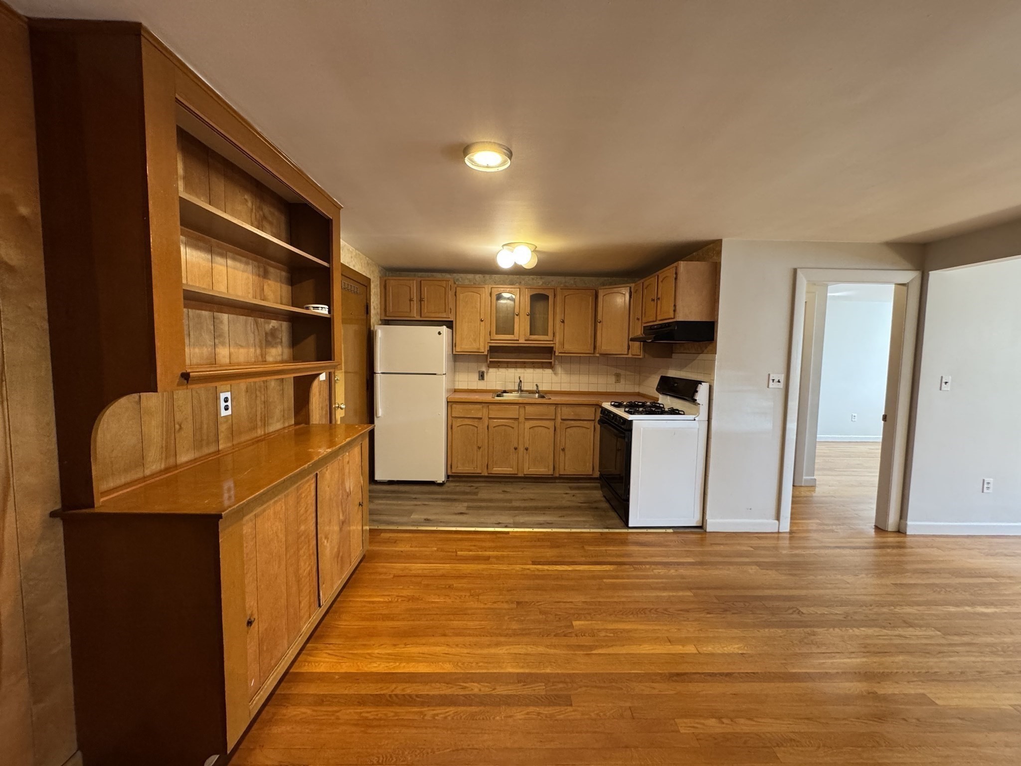 100 Magnolia Ave Unit 5, Lynn, MA 01904 - Image 4