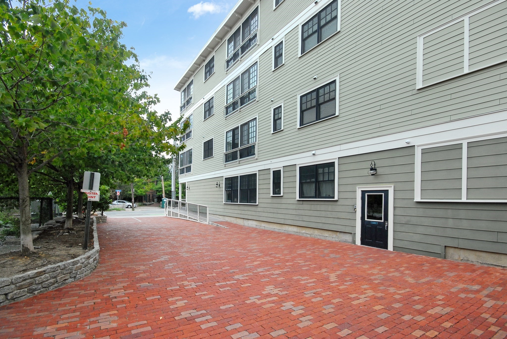 80 Webster Ave #3H, Somerville, MA 02143
