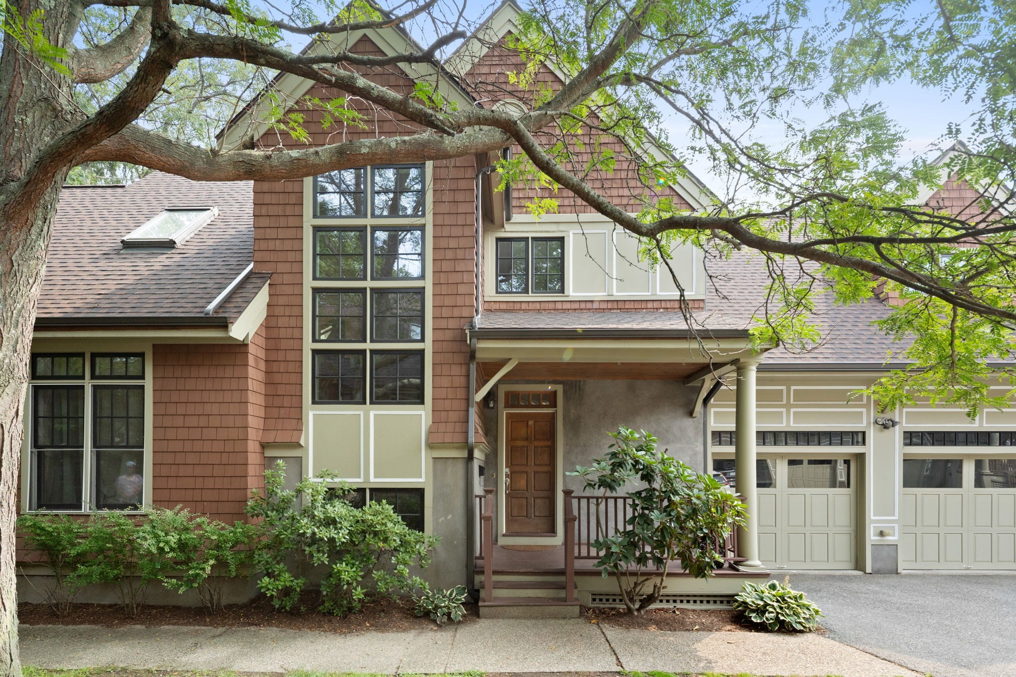 20 Hamlet Street, Newton, MA 02459