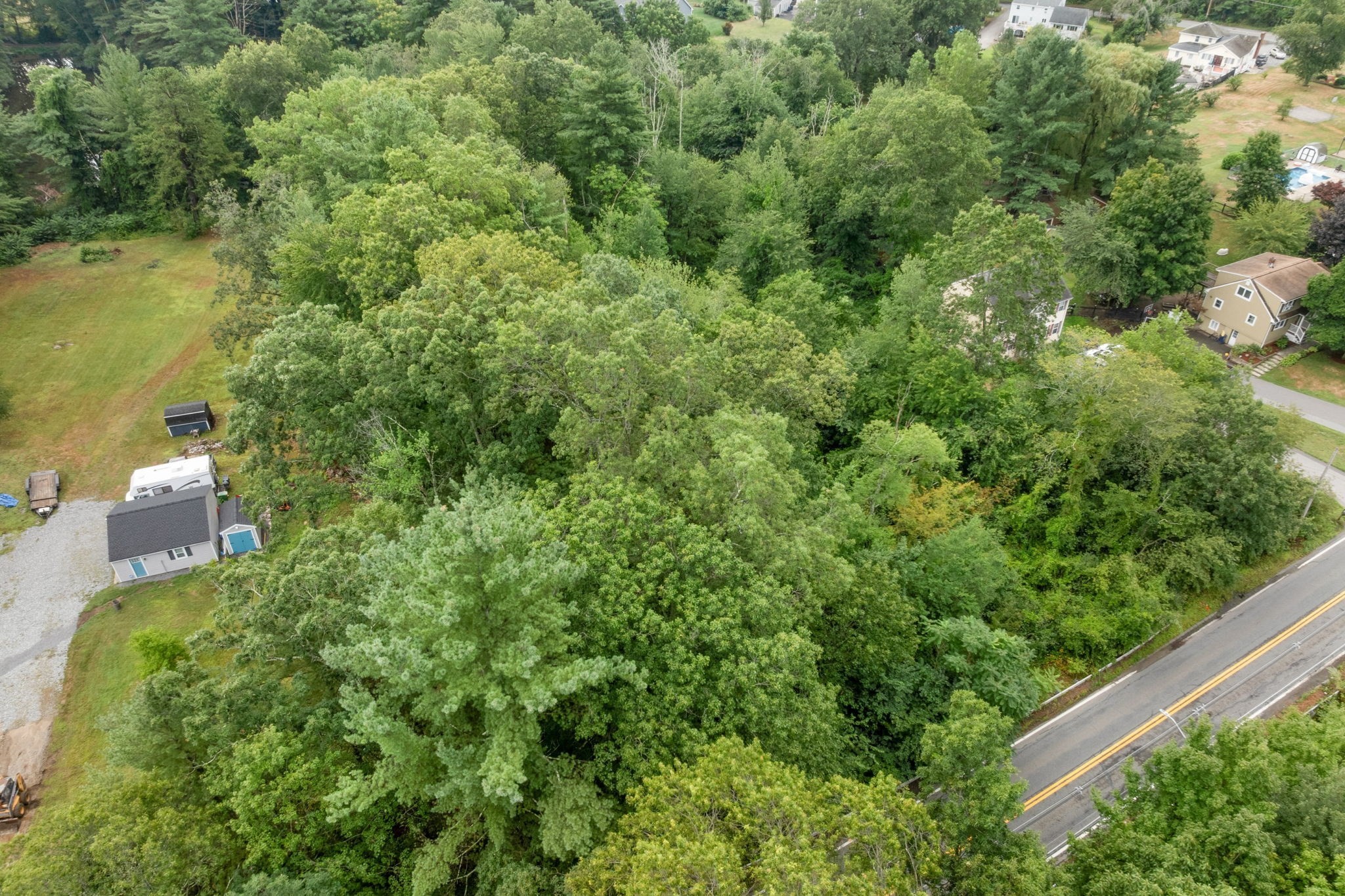 785 Broadway Rd, Dracut, MA 01826 - Image 13