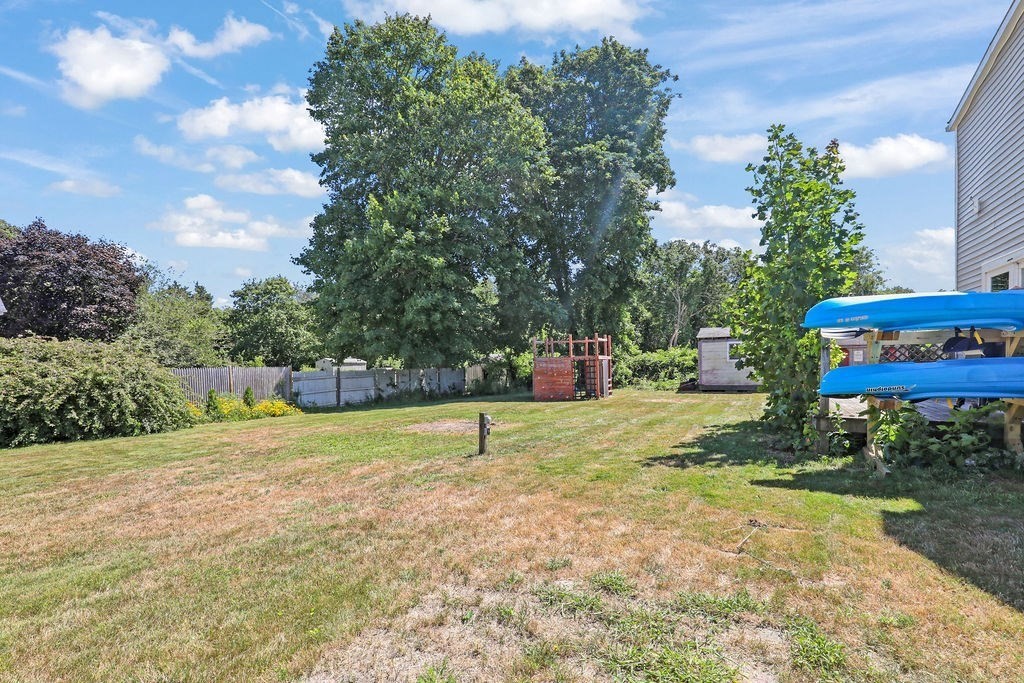 421 Huttleston Ave, Fairhaven, MA 02719 - Image 29