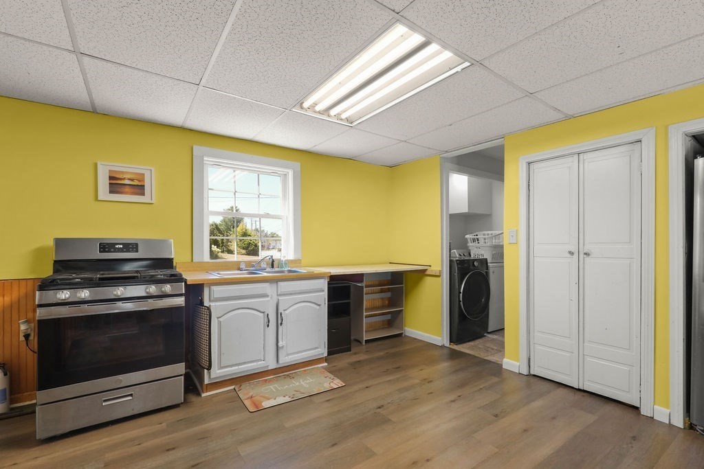 421 Huttleston Ave, Fairhaven, MA 02719 - Image 7