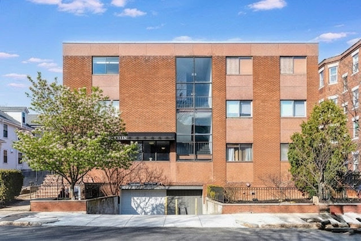 115 Highland Avenue Unit PH21, Somerville, MA 02143