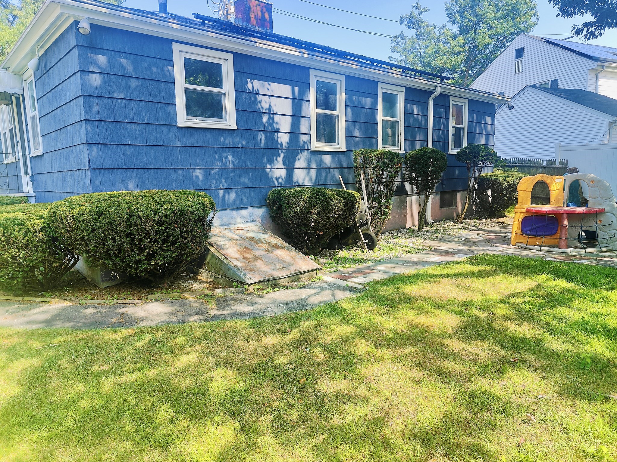 116 Almont St, Mattapan, Boston, MA 02126 - Image 2