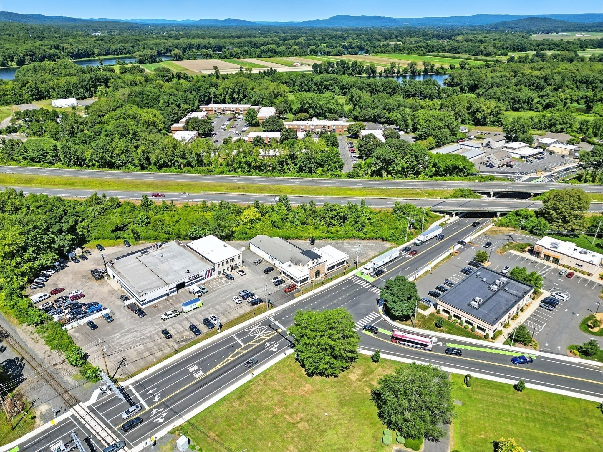 48 Damon Rd, Northampton, MA 01060 - Image 29